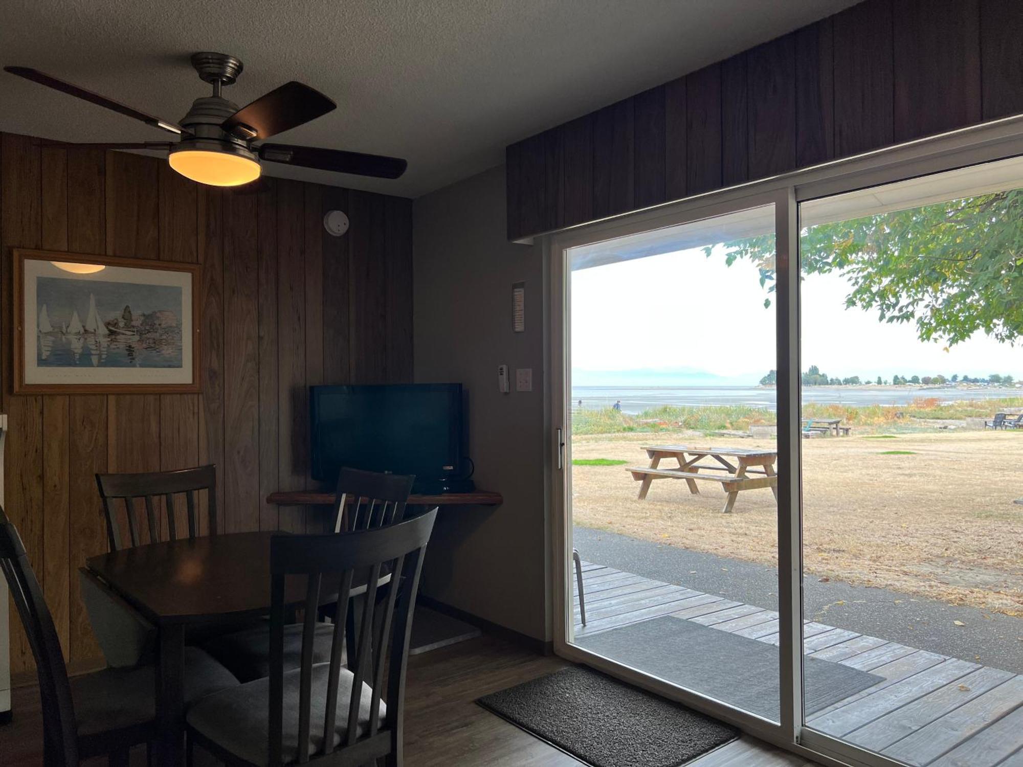 Sea Edge Motel Парксвил Стая снимка